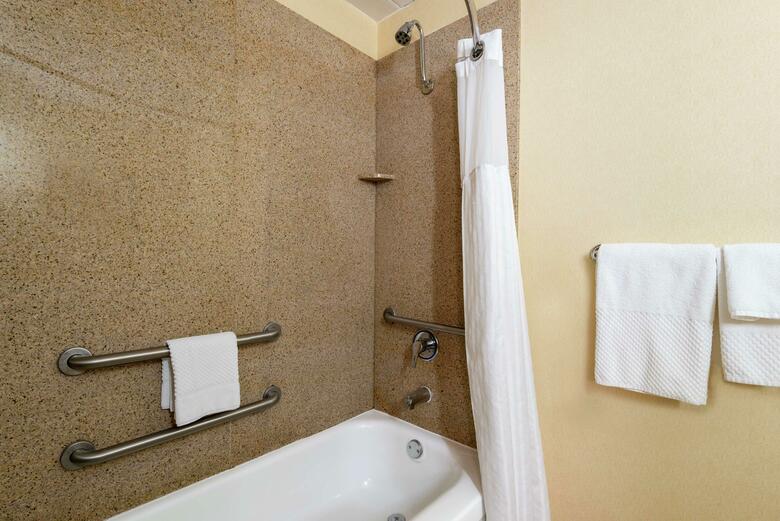 Hotel Hilton Grand Rapids Airport