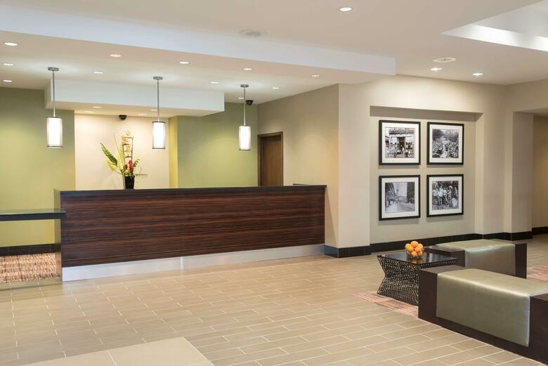 Hotel Hilton Grand Rapids Airport