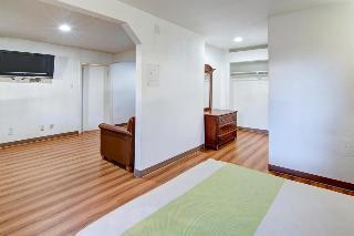 Hotel Quality Inn & Suites