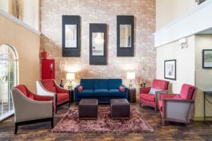 Hotel Comfort Suites Las Colinas Center