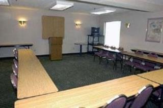 Hotel Sleep Inn & Suites Airport