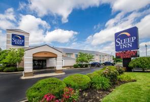 Hotel Sleep Inn & Suites Airport