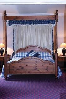 New House Country Hotel