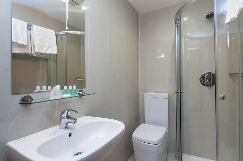 Hotel Trebovir (.)
