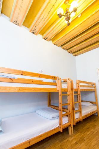 Hostal Old Town Alur Tallinn