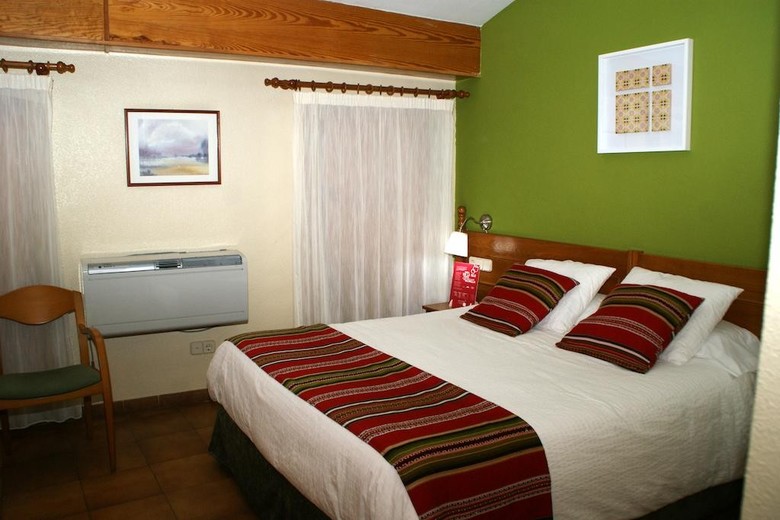 Hotel Rey Don Jaime