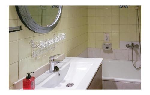 Three-bedroom Apartment In Palamos