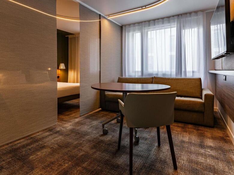 Hotel Suite Novotel Reims Centre