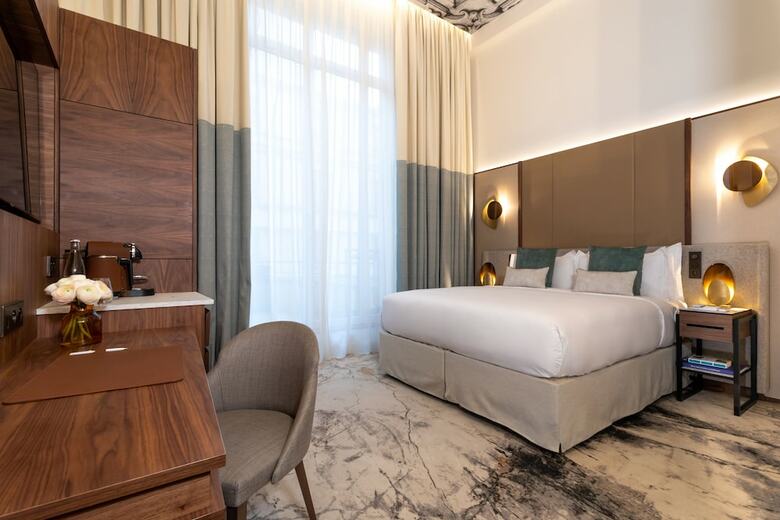 Hotel Intercontinental Paris Avenue Marceau