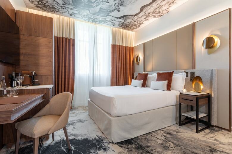 Hotel Intercontinental Paris Avenue Marceau