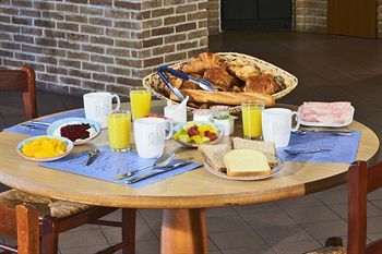 Hotel Kyriad Dunkerque Sud - Loon Pl