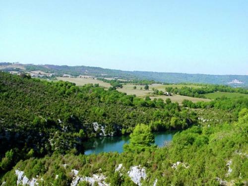 Holiday Home Maison Lei Roucas