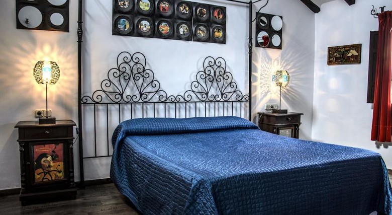 Hotel Enfrente Arte