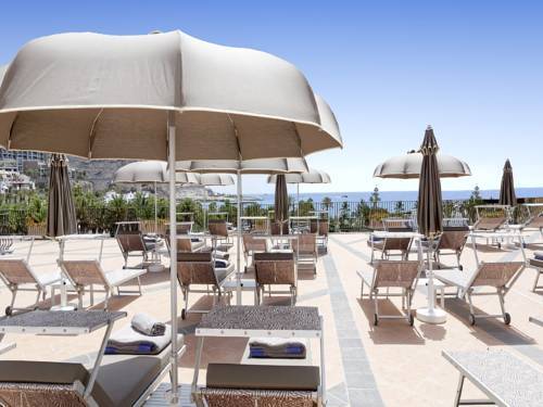 Apartamento Idyll Suites - Adults Only