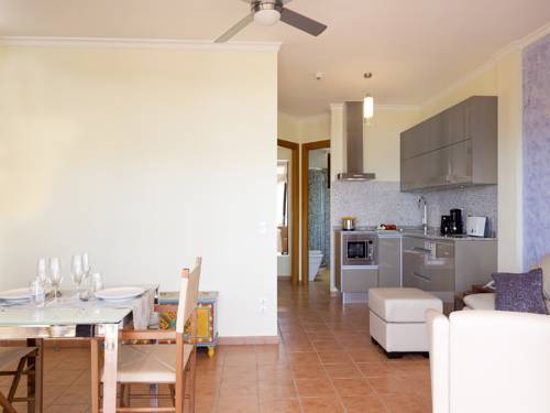 Apartamento Idyll Suites - Adults Only