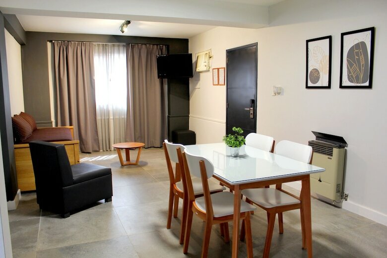 Soltigua Apart Hotel Mendoza