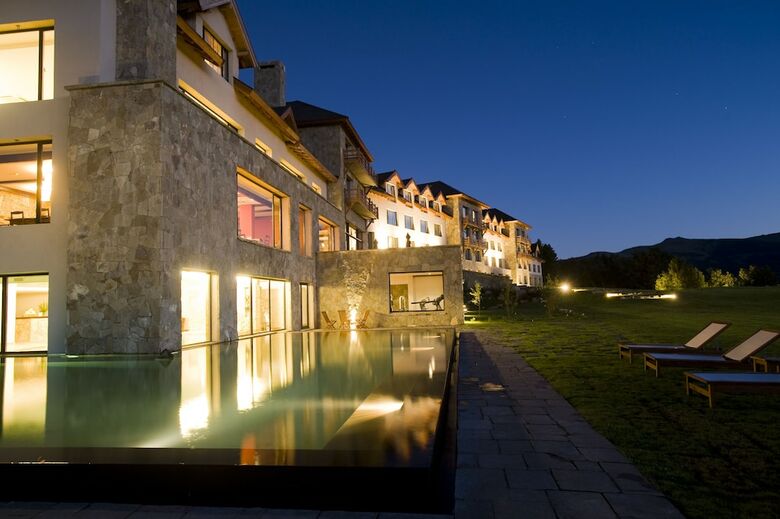 Hotel Loi Suites Chapelco