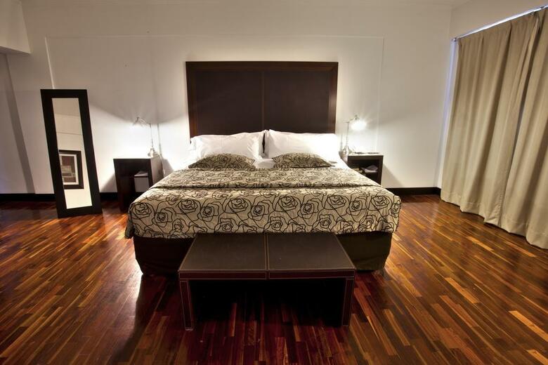 Tolosa Hotel