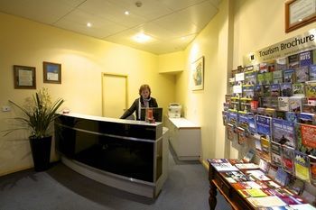 Hotel Mayfair Plaza Motel