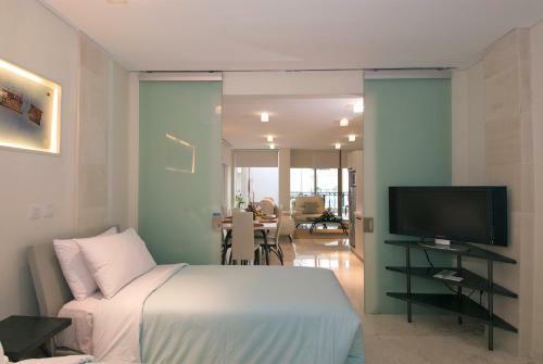 Hotel Furamaxclusive Ocean Beach