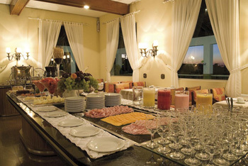 Quality Hotel & Convention Center Mar�lia