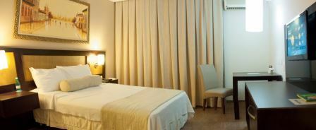 Quality Hotel & Convention Center Mar�lia