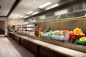Embassy Suites La Quinta - Hotel & Spa