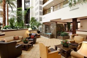 Embassy Suites La Quinta - Hotel & Spa