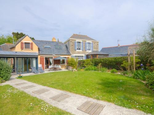 Holiday Home Maison Chateaubriand
