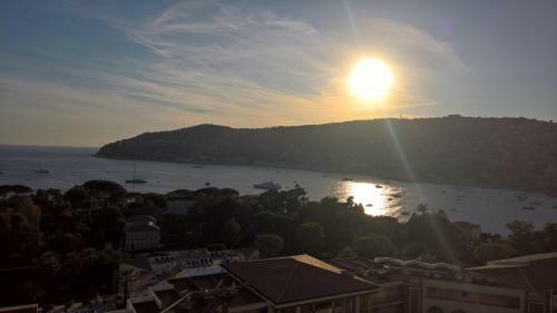 Apartamento Luxurious Flat With Stunning View On Boulevard Napol�on III