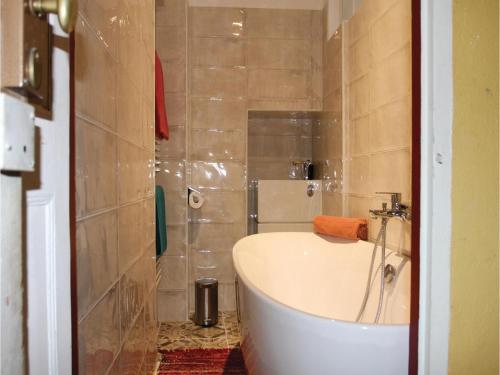 Four-bedroom Holiday Home In Viviers