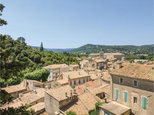 Four-bedroom Holiday Home In Viviers