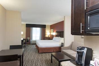 Holiday Inn Express Hotel  Suites Grand Rapid