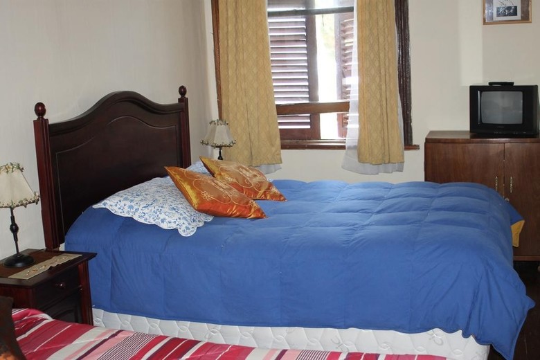 Hostal Residencia En El Cerro