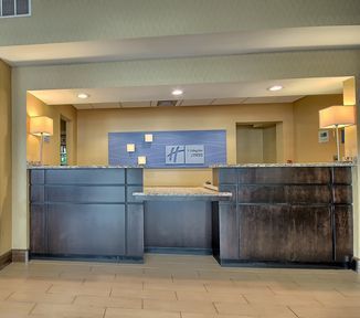 Hotel Holiday Inn Express Charleston-civic Center