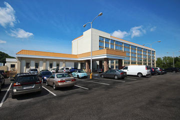 Hotel Holiday Inn Express Charleston-civic Center
