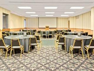 Hotel Ramada Mall Of America