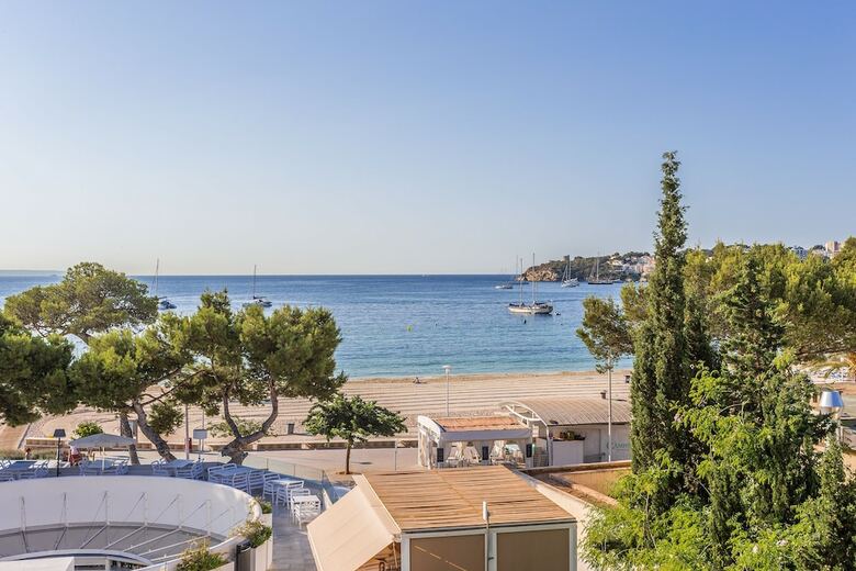 Hotel Fergus Style Palmanova