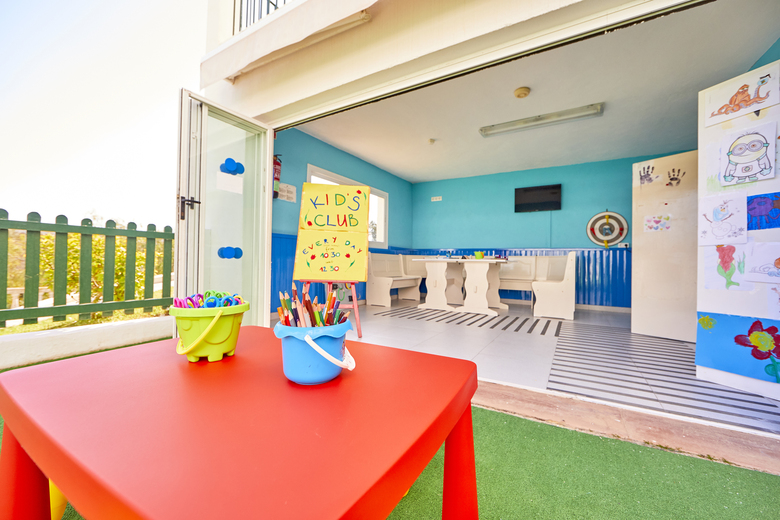 Apartamentos Holiday Center