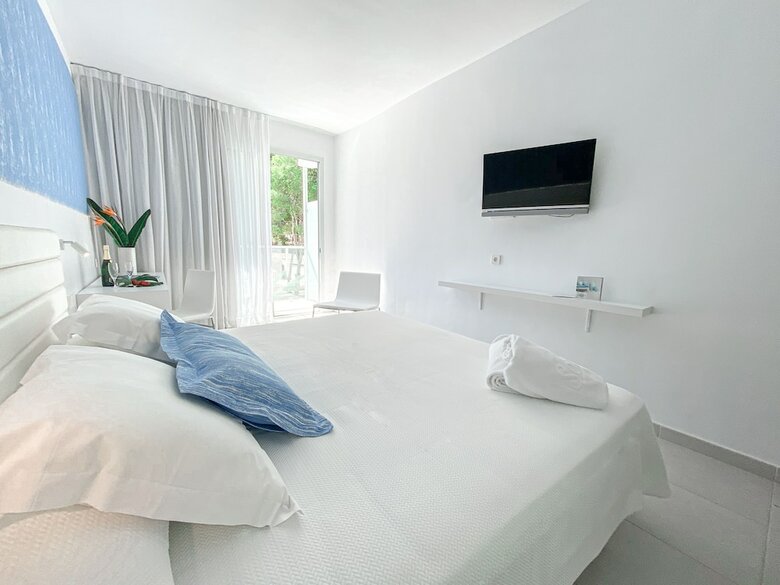 Reverence Life Hotel - Adults Only