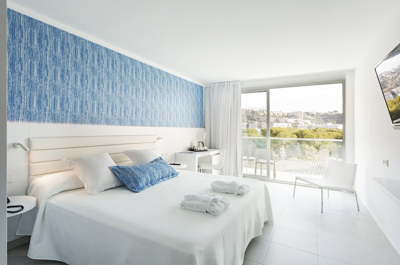 Reverence Life Hotel - Adults Only