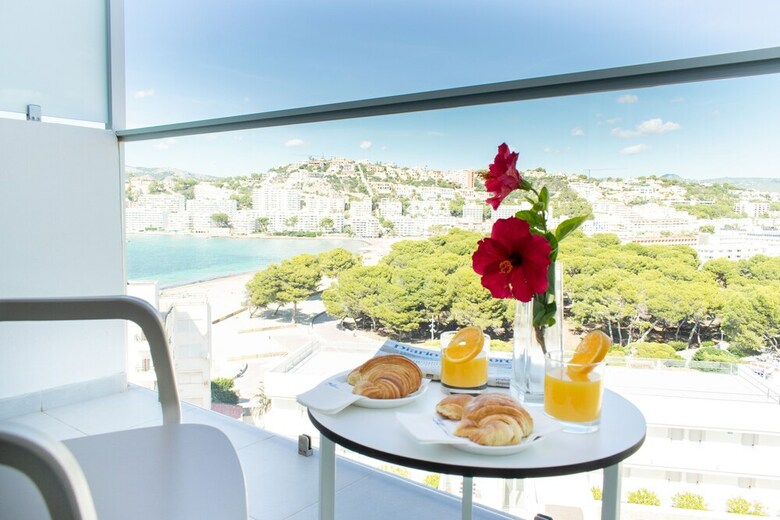Reverence Life Hotel - Adults Only