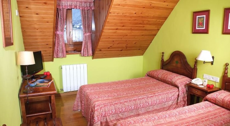 Hotel Husa Eth Pomer