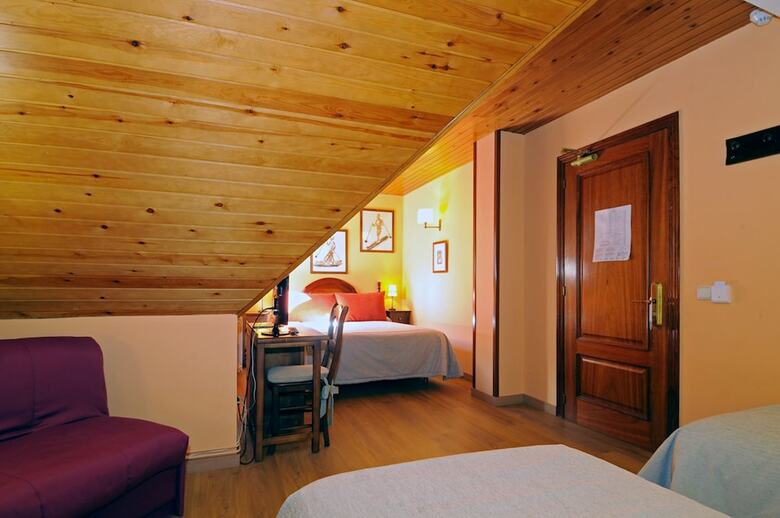 Hotel Husa Eth Pomer