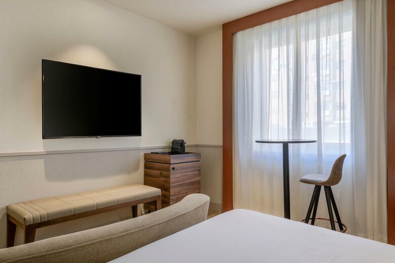 AC Hotel Los Vascos By Marriott