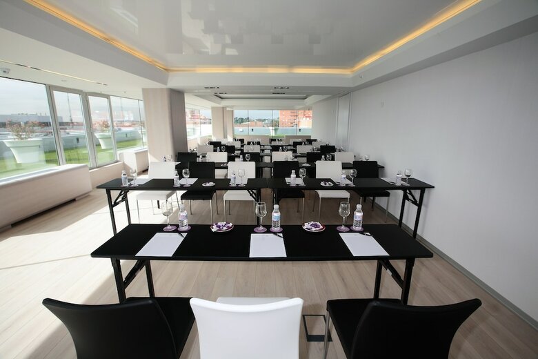 Voco Madrid Retiro, An Ihg Hotel