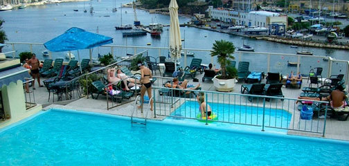 Bayview Hotel & Apartments