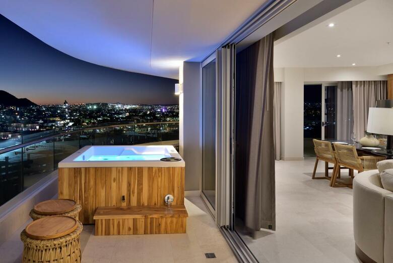 Hotel Coraz�n Cabo, A Noble House Resort