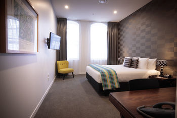 Hotel Off The Square