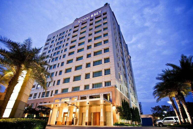 Hotel Somerset Greenways